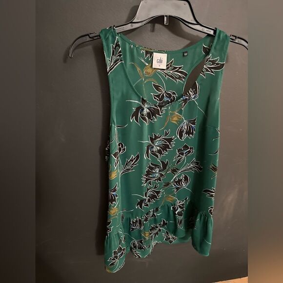 CAbi 3276 Green Zoe Falling Flowers Peplum Top Size Medium - Picture 8 of 14